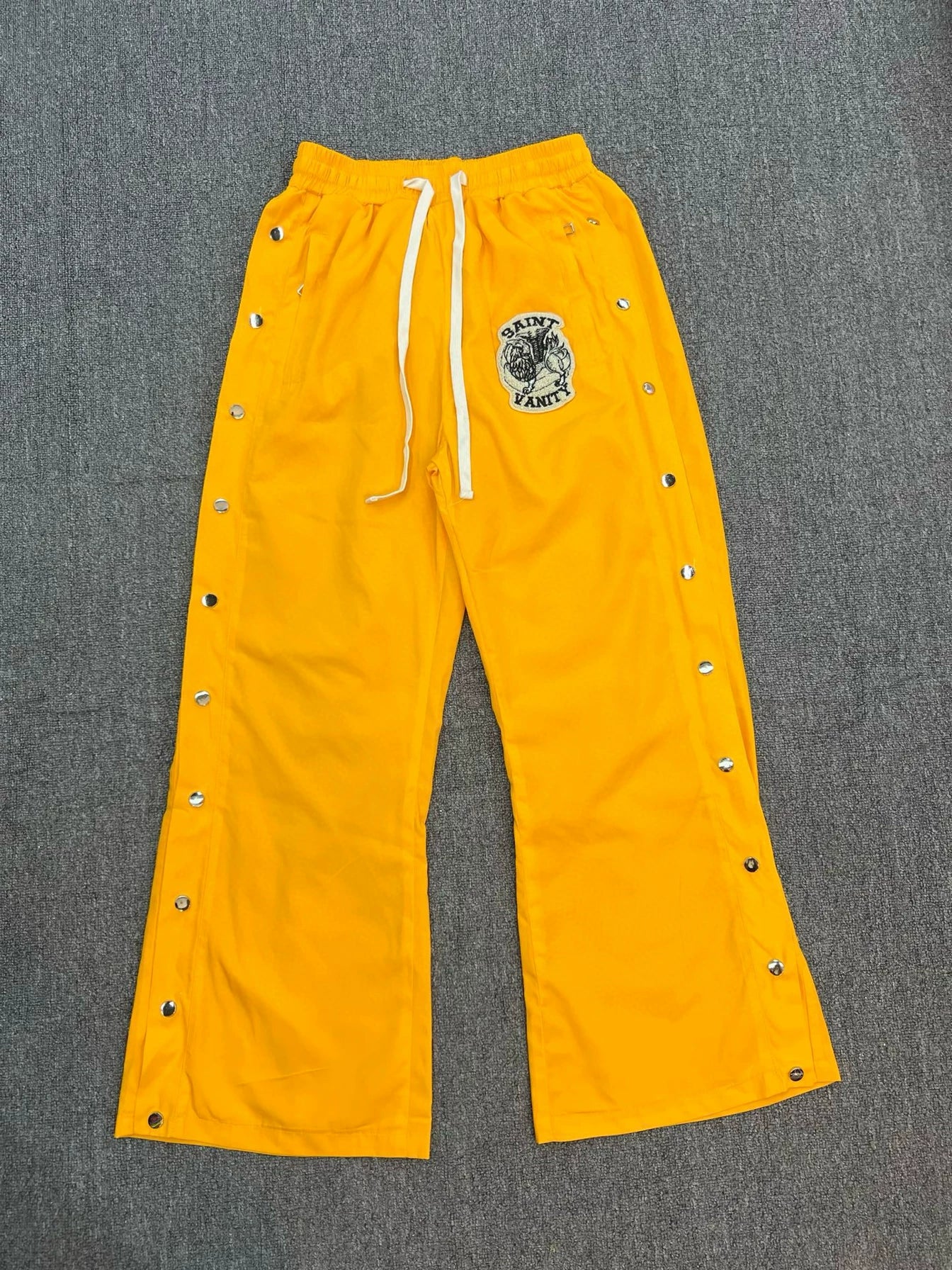 SAINT VANITY sporty casual straight-leg button-down pants